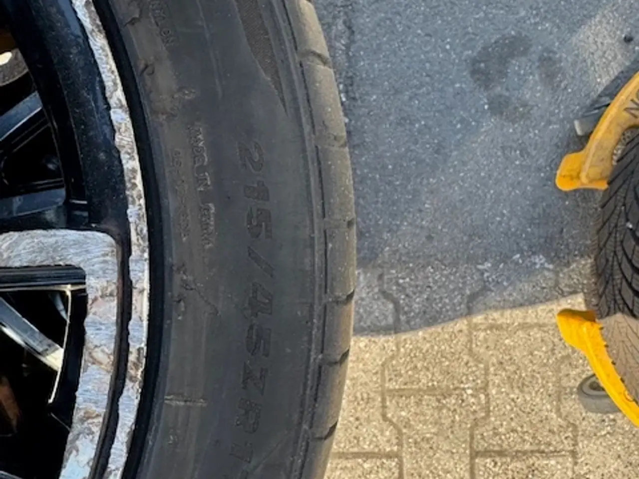 Billede 2 - Fælge og dæk