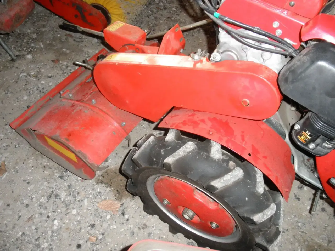 Billede 4 - Honda f800  f810 med tielburger fræser