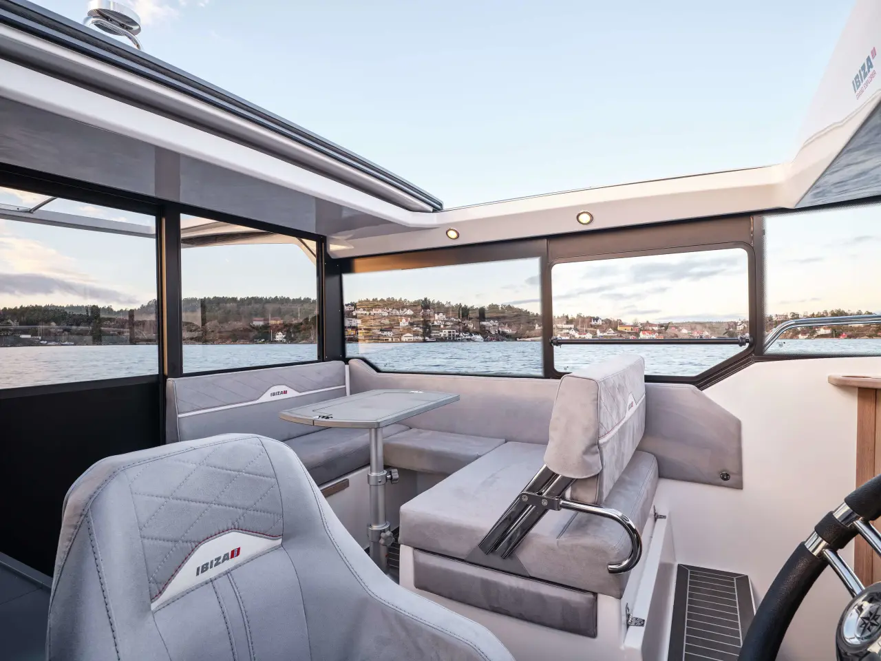 Billede 4 - NY IBIZA GRAND EXPLORER PILOTHOUSE