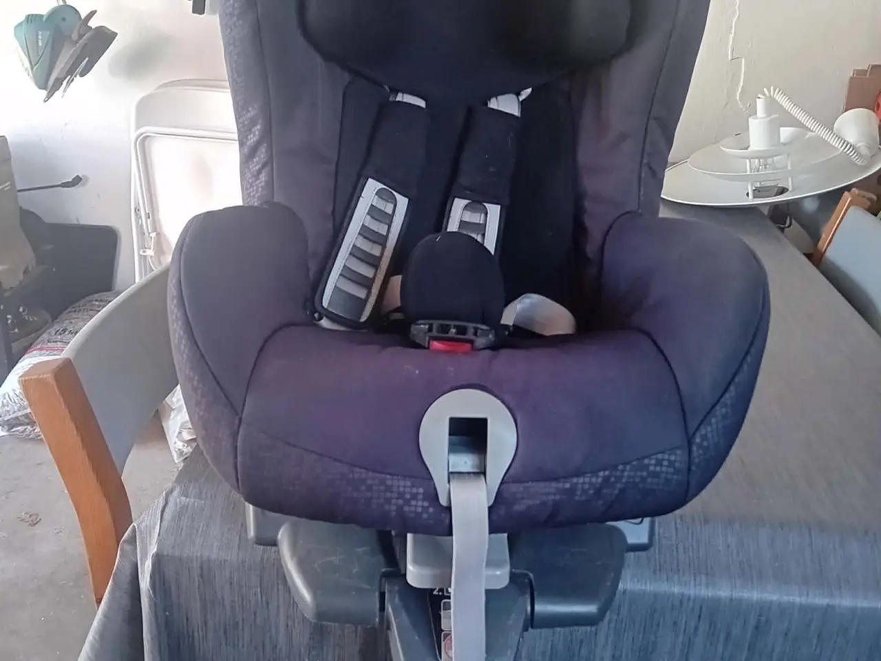 Billede 1 - Romer safefix plus autostol  op til 18 kg.