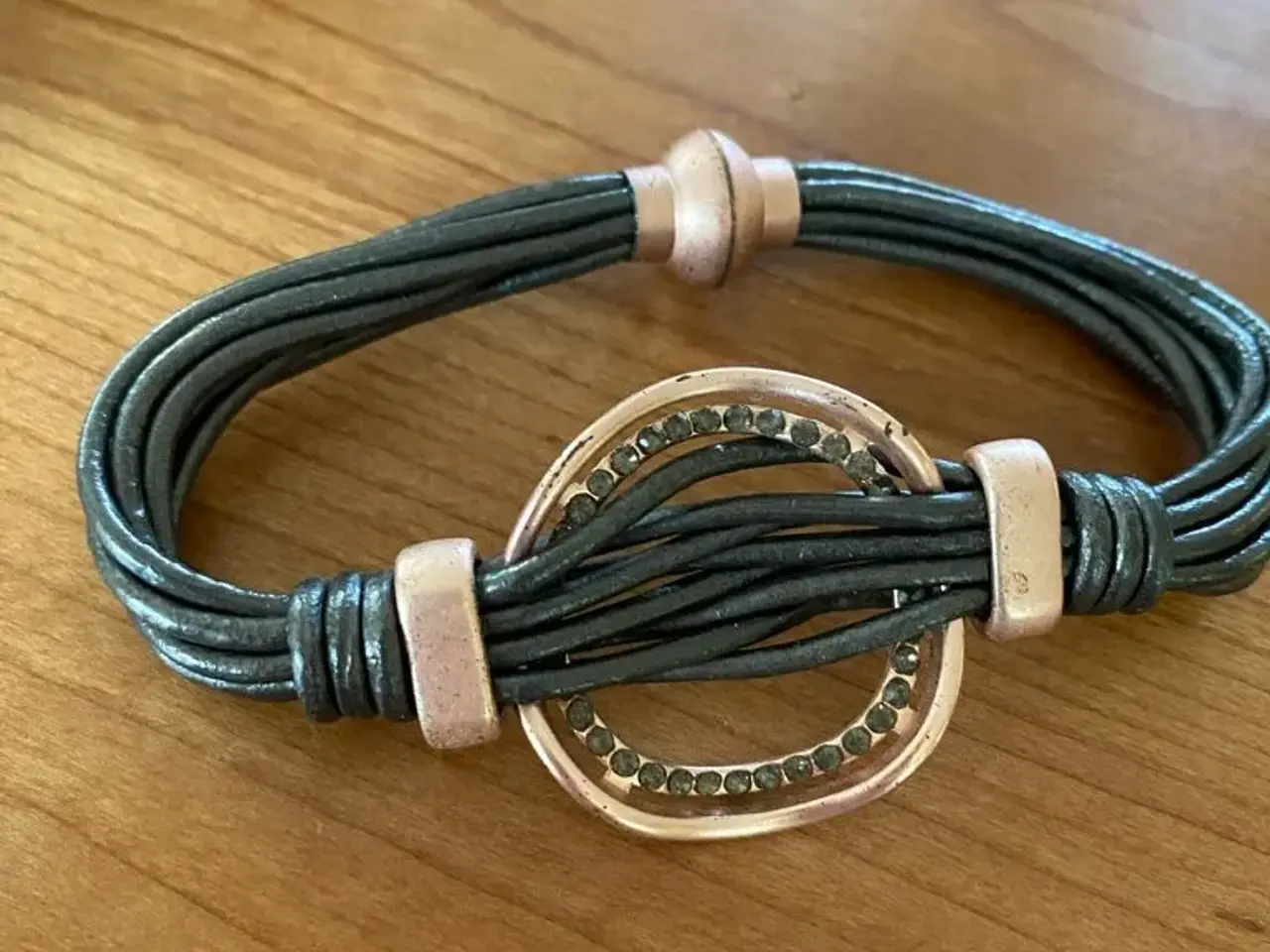 Billede 4 - Flotte armbånd
