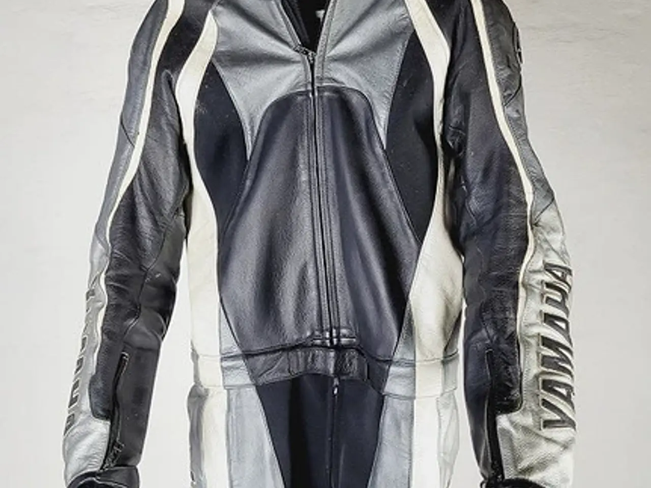 Billede 1 - ⭐️- Yamaha Læderdragt - Sikkerhedsbeskyttelse
