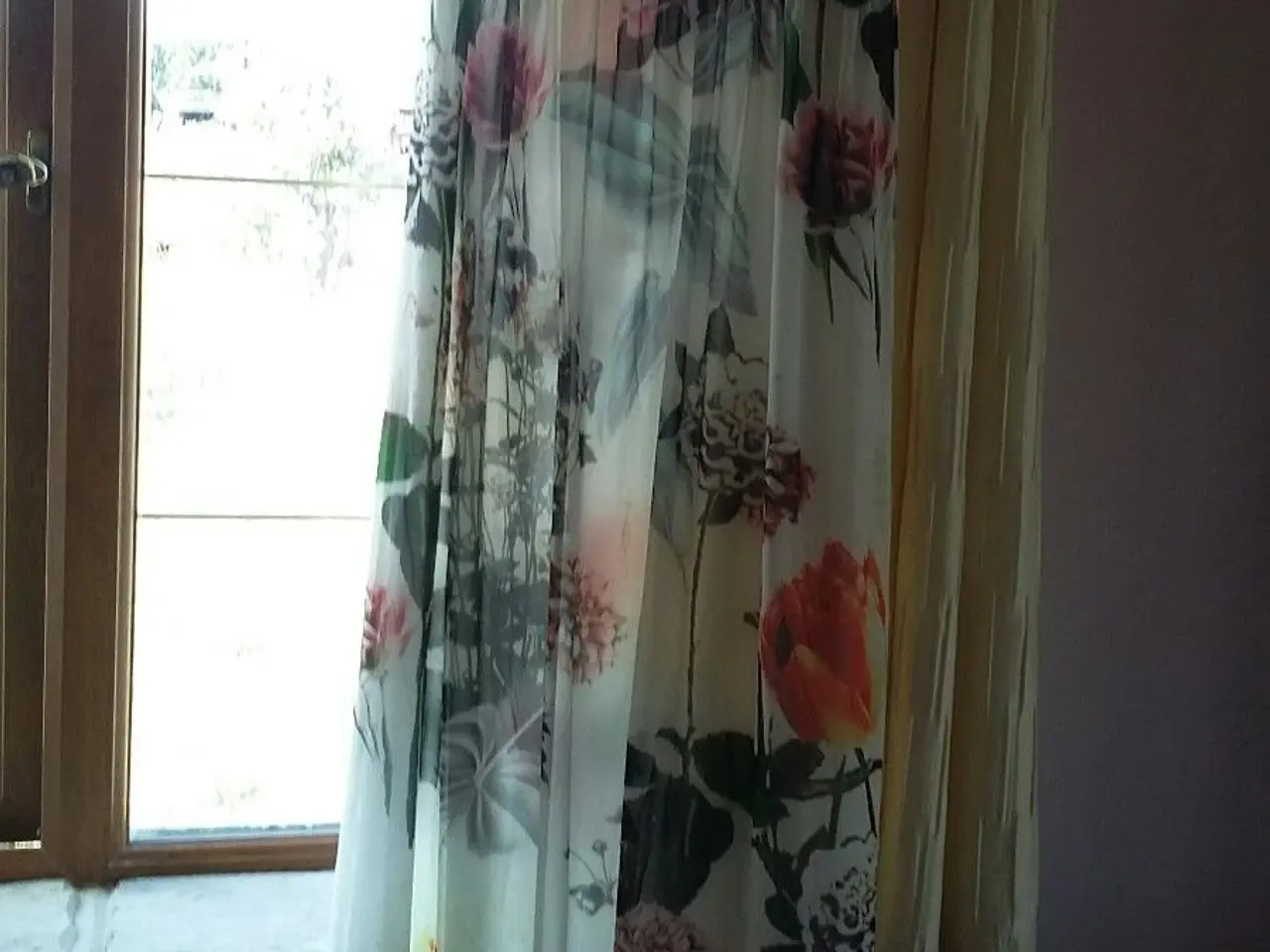 Billede 2 - Maxi fra Asos.med blomster flor.bæres i 1 strop