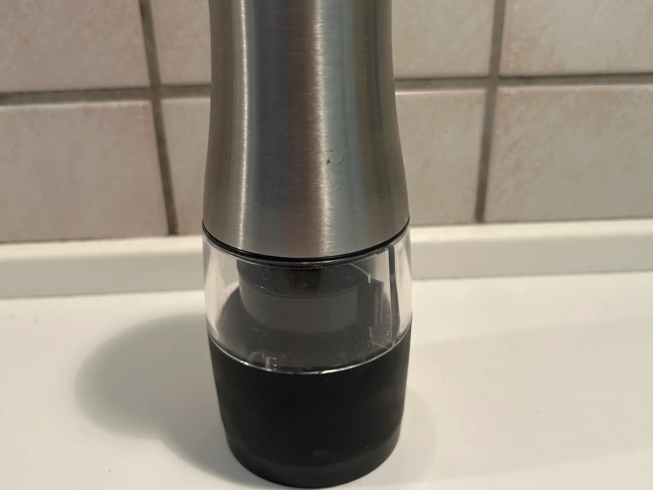 Billede 1 - Salt og Peber batteri kværn 2 i 1
