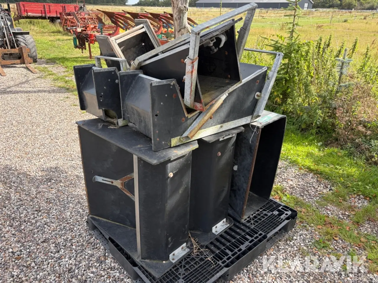 Billede 5 - Foderautomater 6 styk
