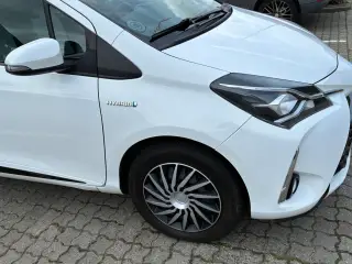 Toyota Yaris 2020 - 1,5 Hybrid H2 Limited med E-CV