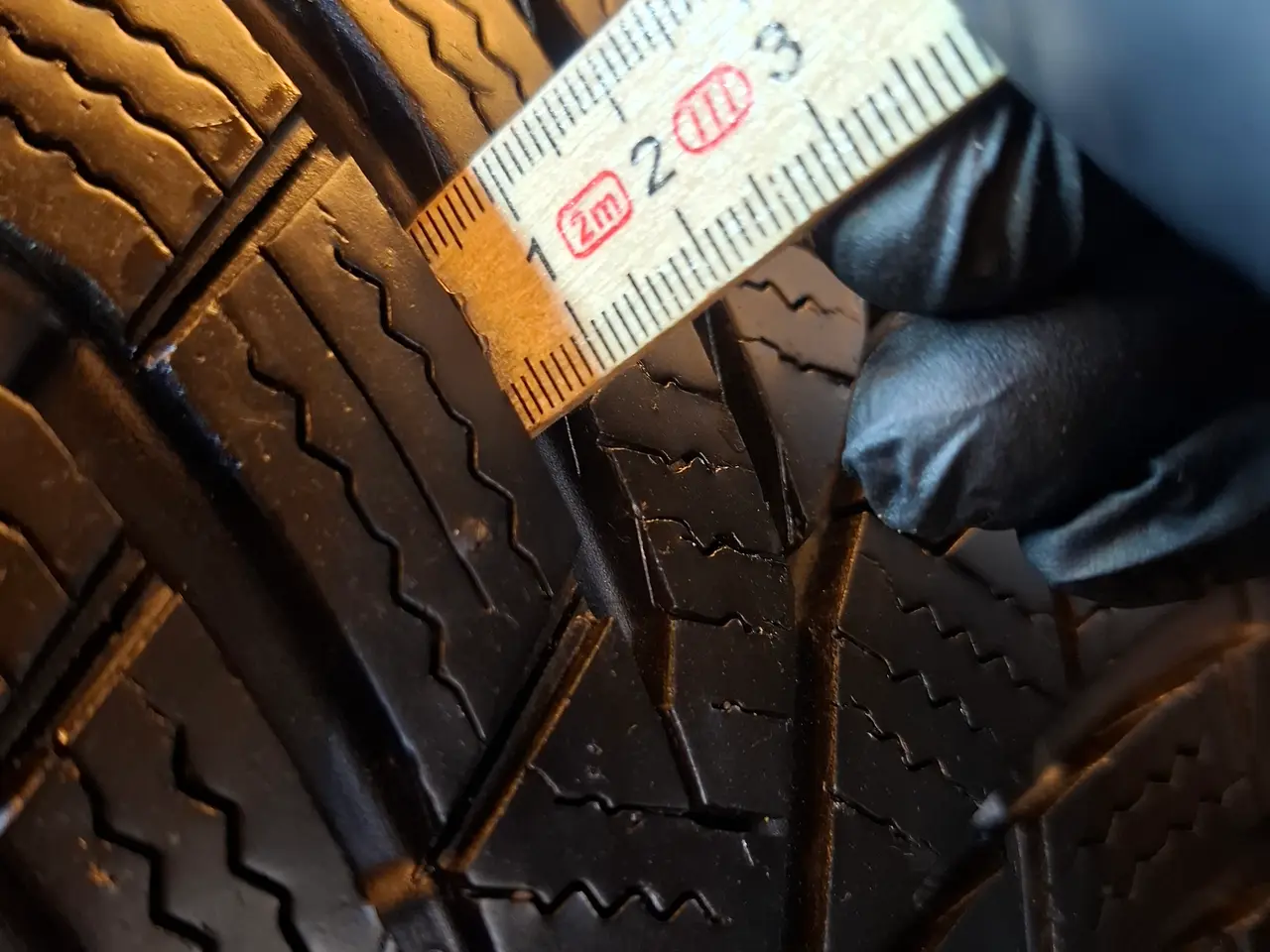Billede 5 - 5x112 VW 16” alufælge med Continental vinterdæk