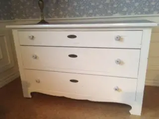Gammel kommode