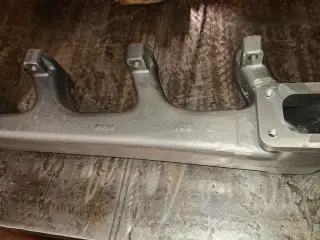 Deutz manifold 4 cyl