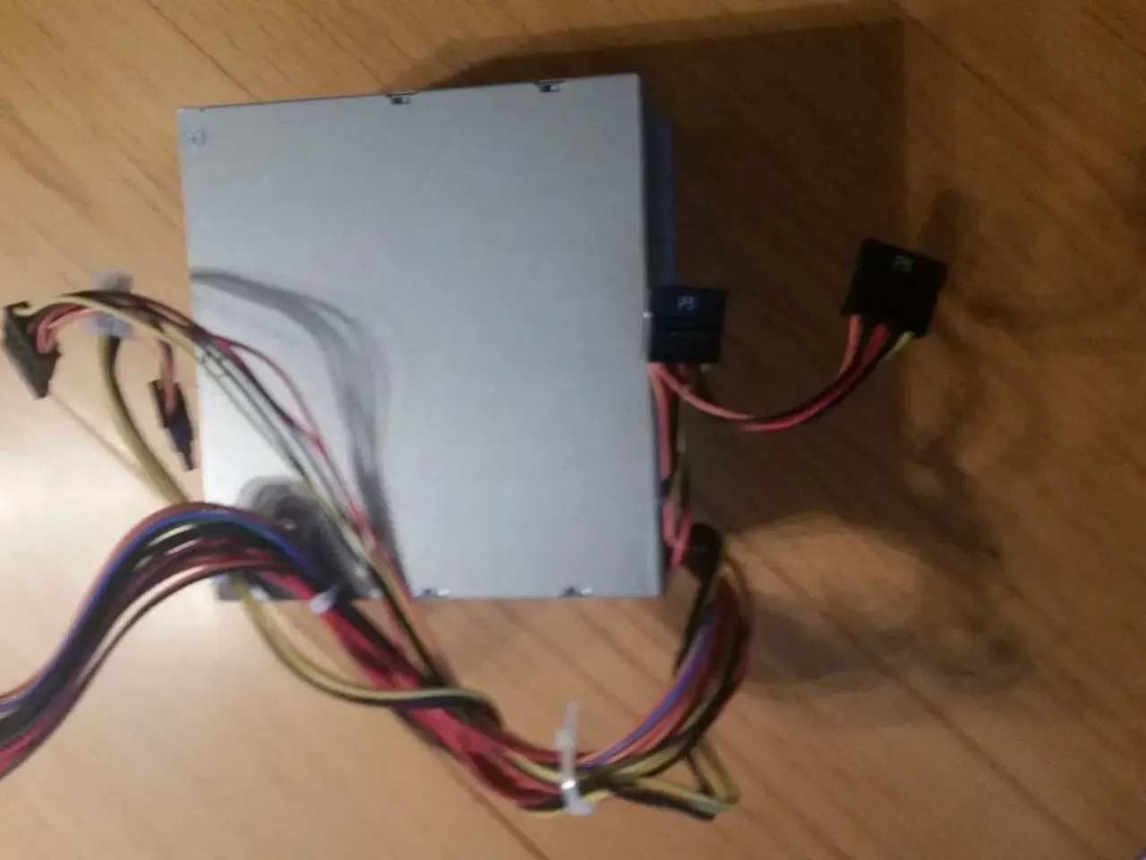 Billede 1 - Hp strømforsyning m. 4x sata stik.