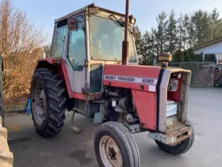 Massey Ferguson 690 (Sælges i dele/For parts)