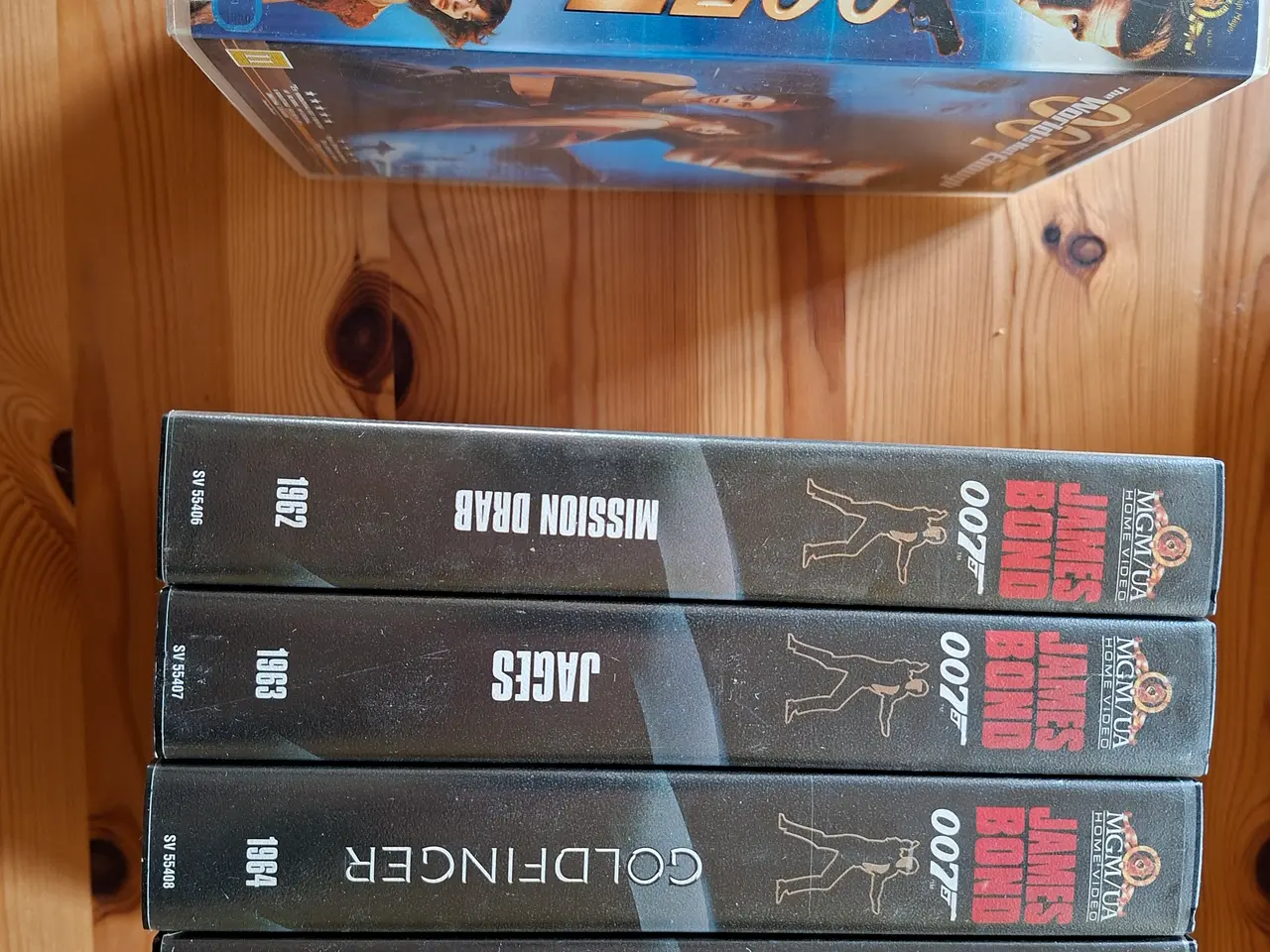 Billede 2 - 20 James Bond Film