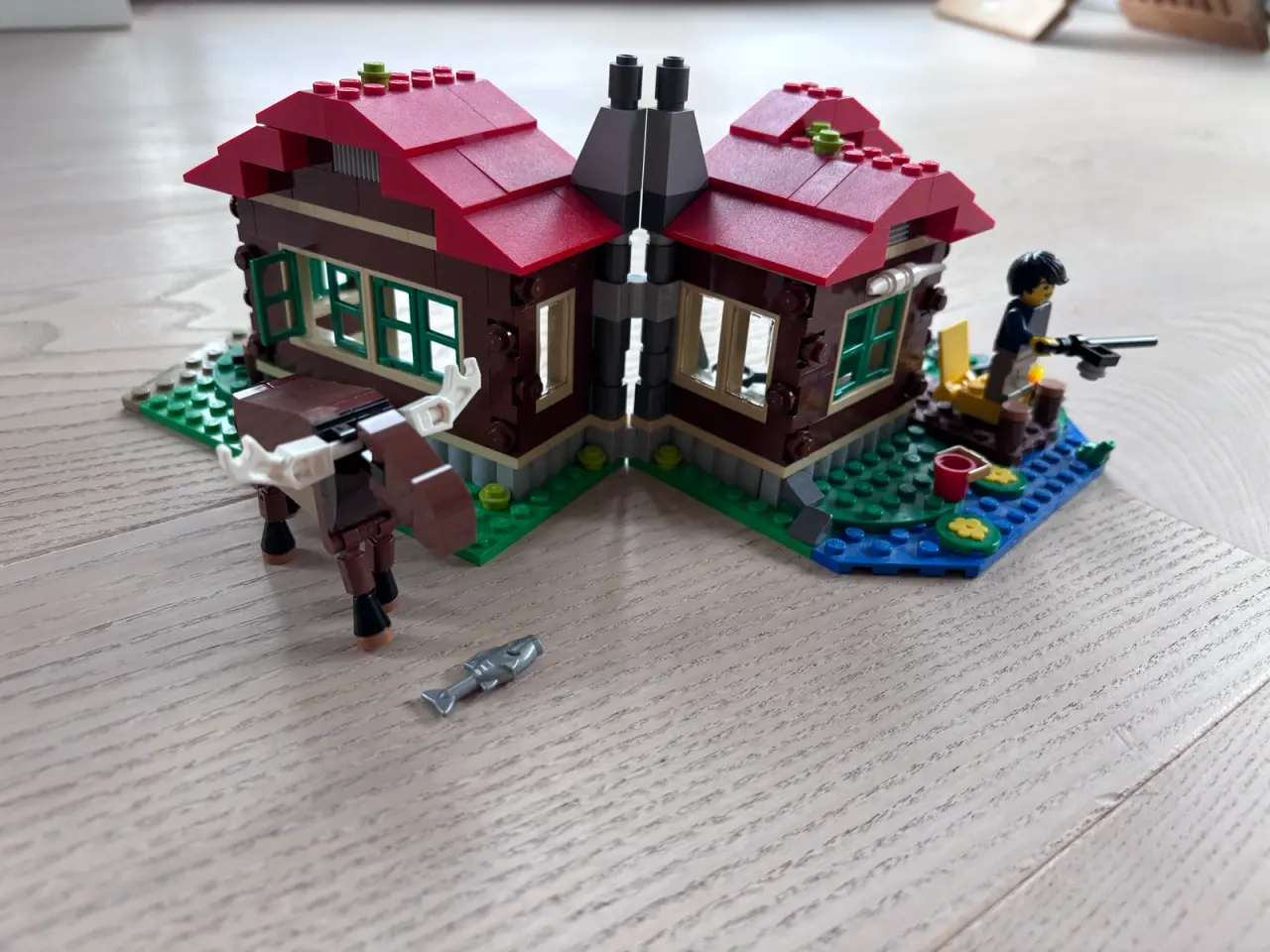 Billede 1 - Lego creator træhus