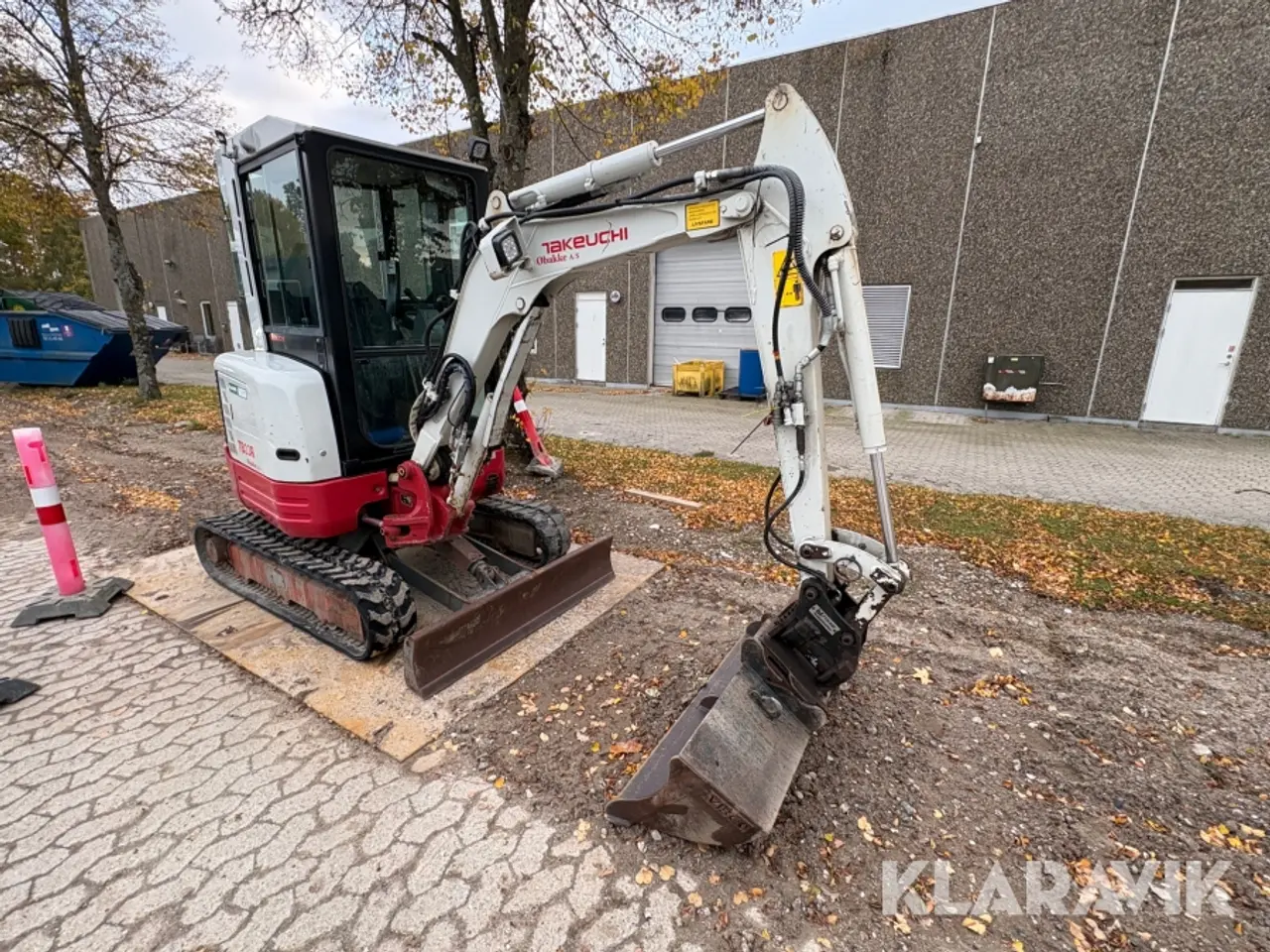 Billede 7 - Gravemaskine Takeuchi TB23R med skovlpakke