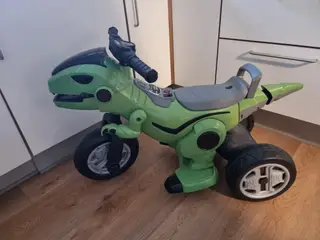 Dino el scooter 
