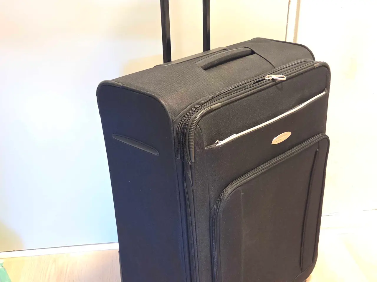 Billede 1 - Kuffer Samsonite 25-30x46x65 Som ny