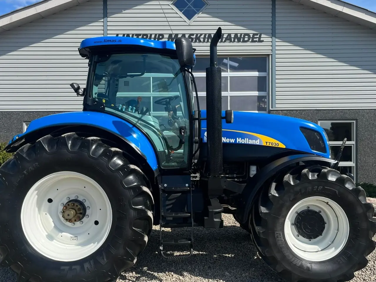 Billede 9 - New Holland T7030 Med frontlift