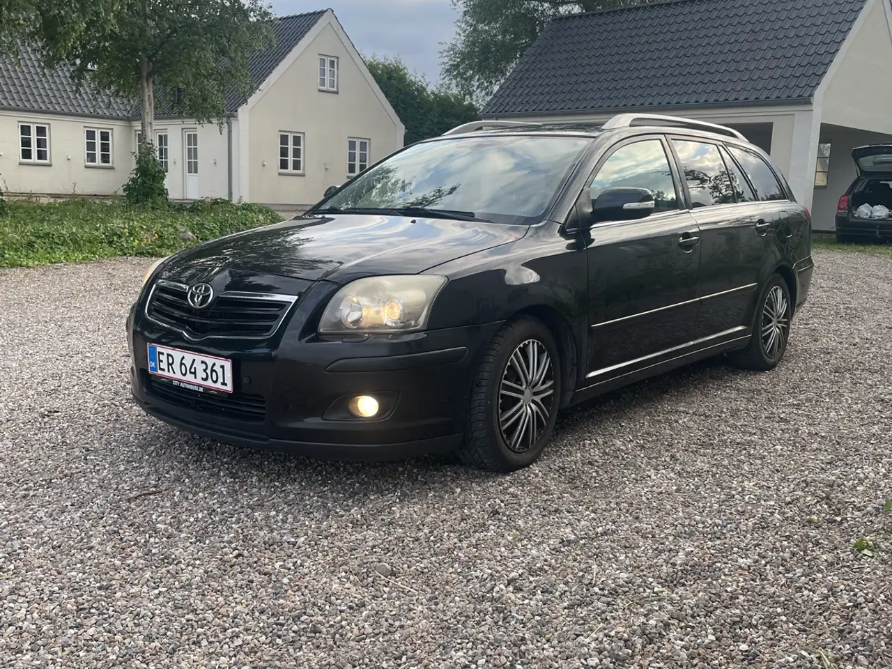 Billede 1 - Toyota Avensis 2,0 