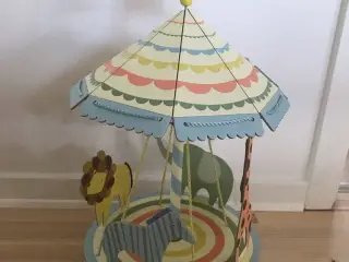 Jungle karrusel fra Meri Meri sælges
