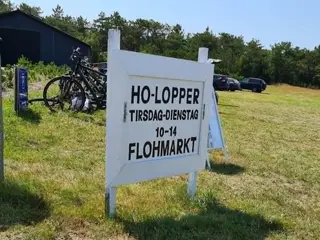 Tirsdags marked ved Ho-Lopperne fra den 2/5- 1/9 