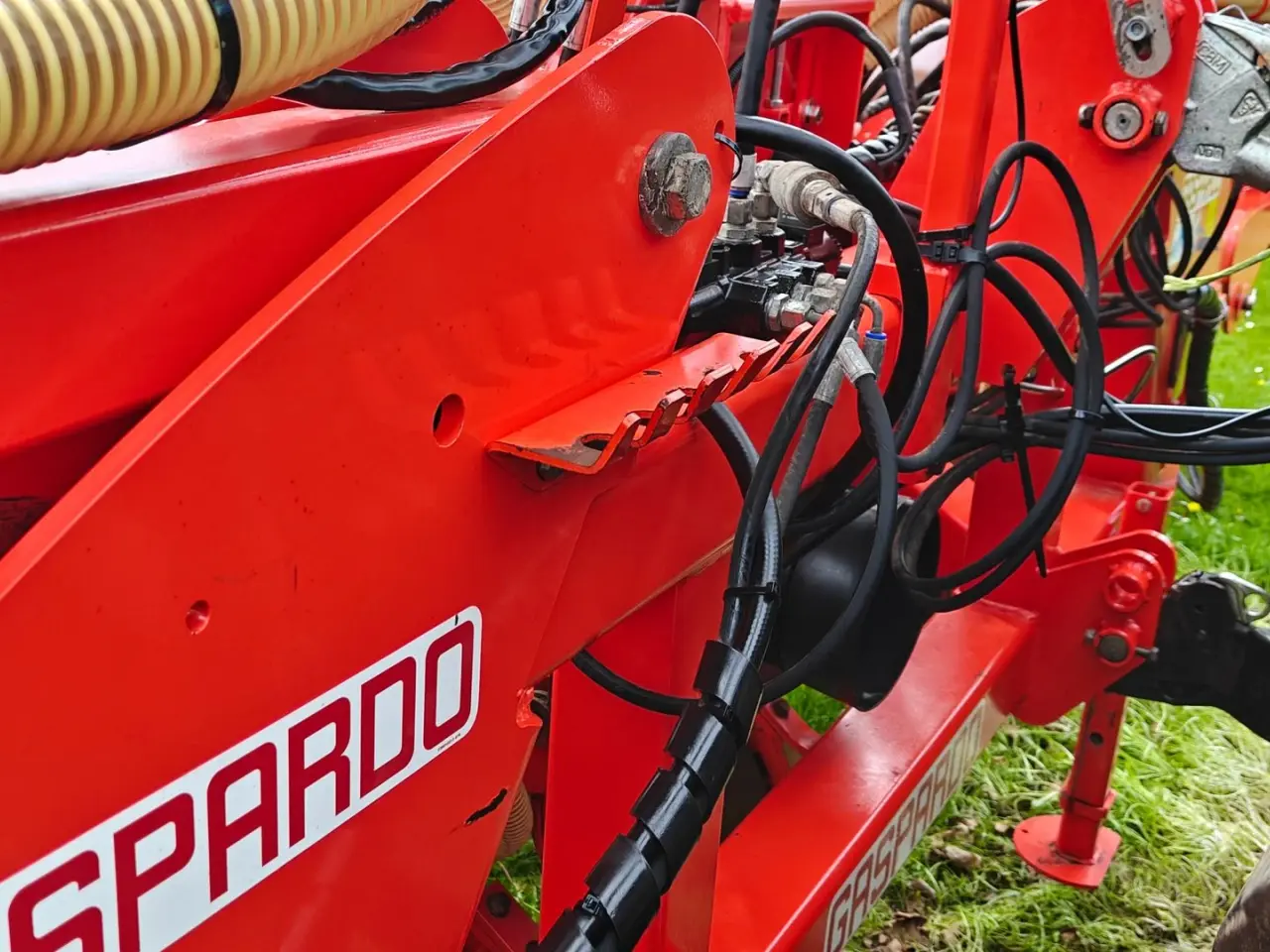 Billede 11 - Maschio Gaspardo MANTA ISOTRONIC 12-75 XL inkl. fabriksny fronttank