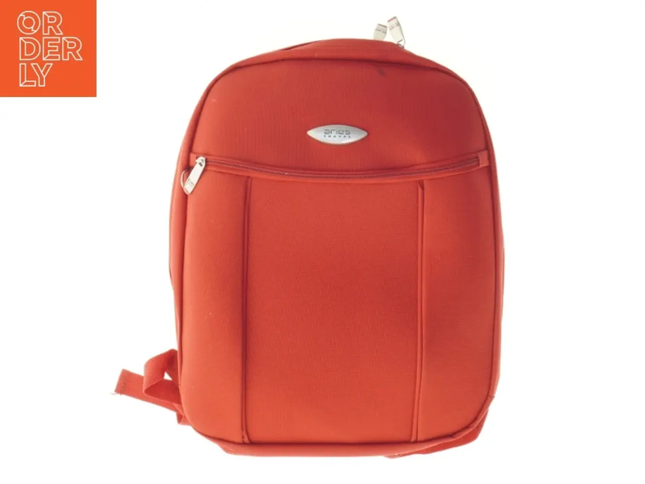 Billede 1 - Rød rygsæk fra Aries Travel (str. 42 x 33 cm)