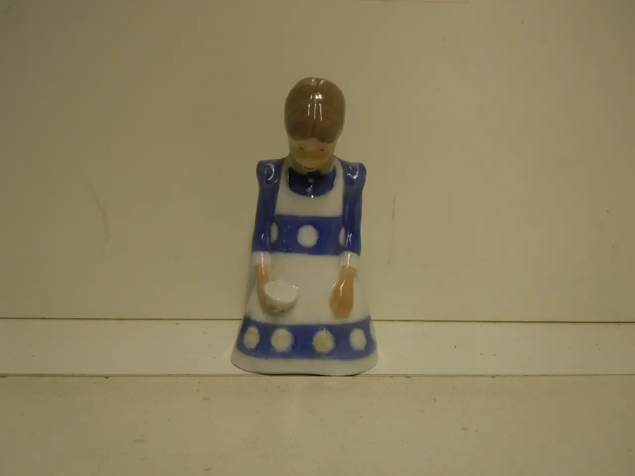 Billede 8 - OPHØRSUDSALG Bing & Grøndahl figurer. Priser fra