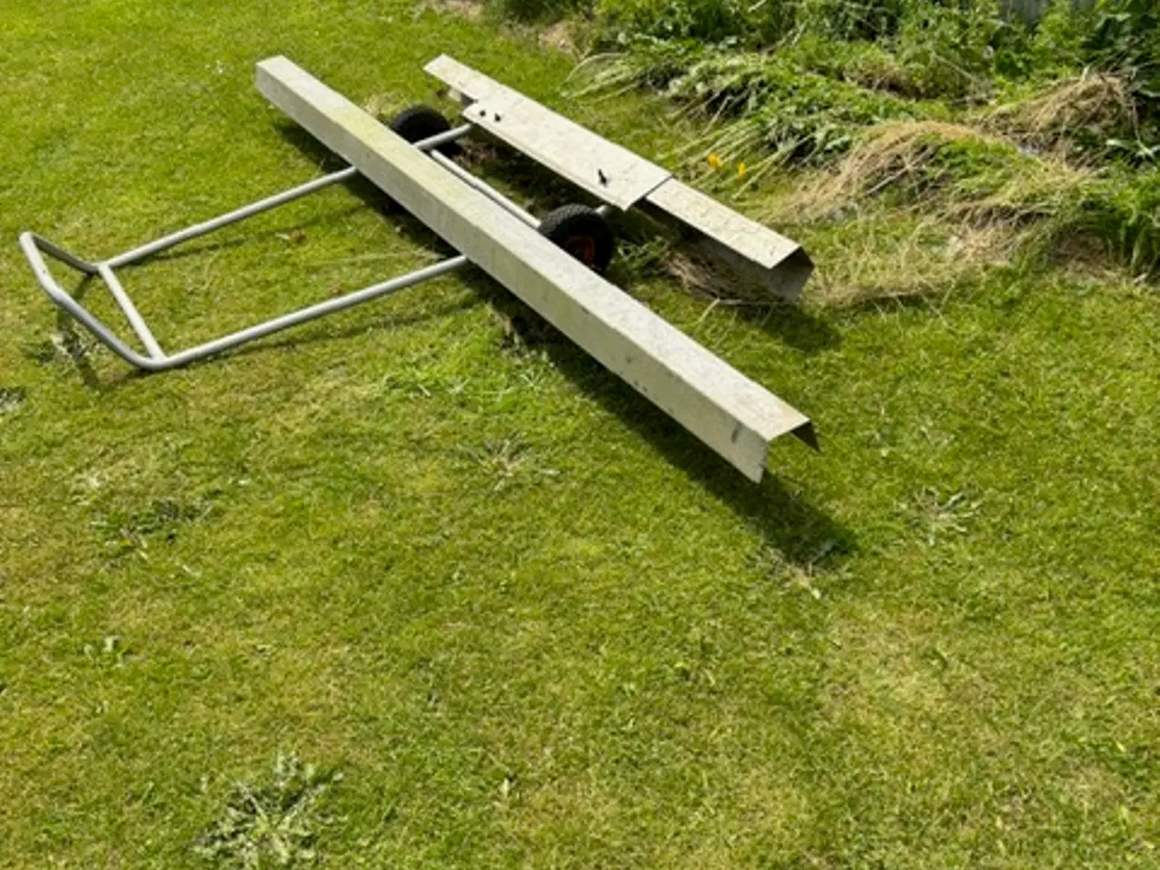 Billede 1 - brolægger planevogen med planerskinder 2-3 meter