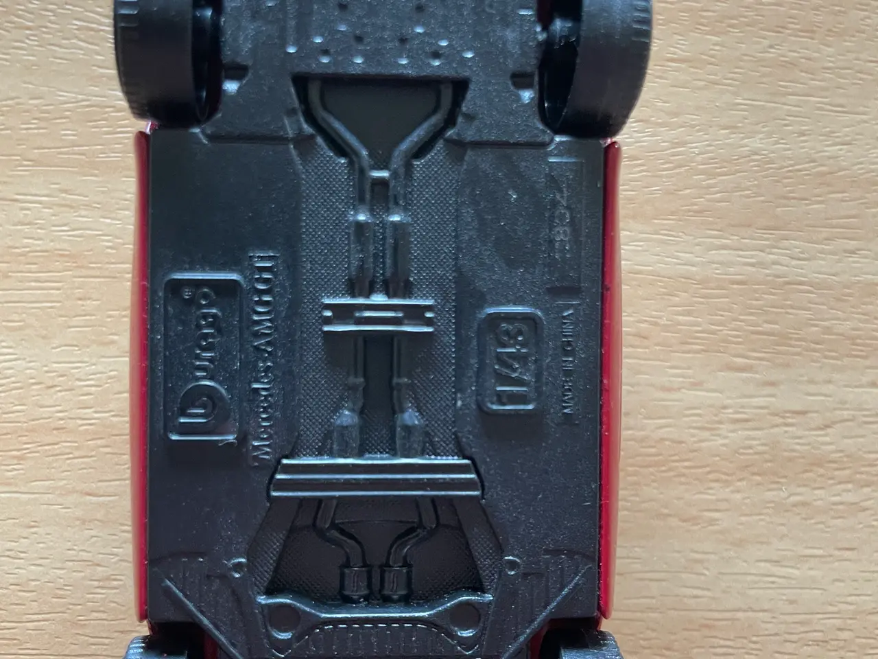 Billede 2 - Bburago: 4 flotte modelbiler (1:43)