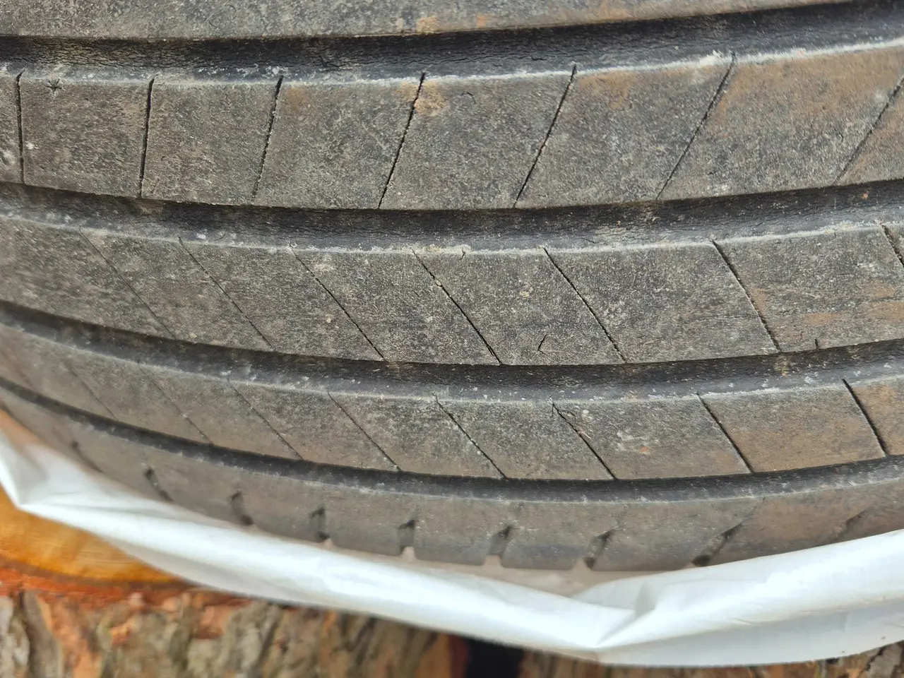 Billede 1 - Dæk Bridgestone