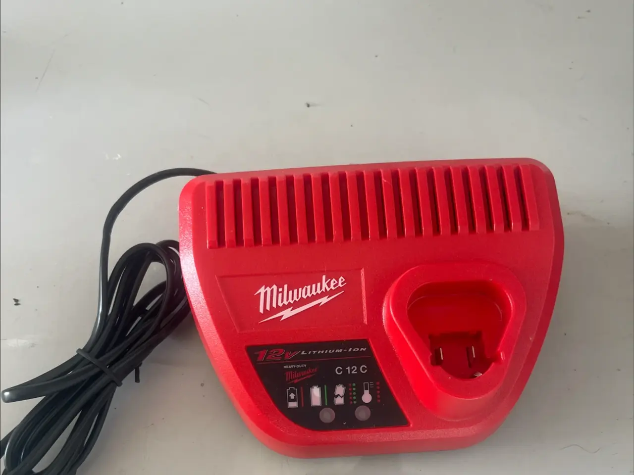 Billede 1 - Milwaukee oplader C12C