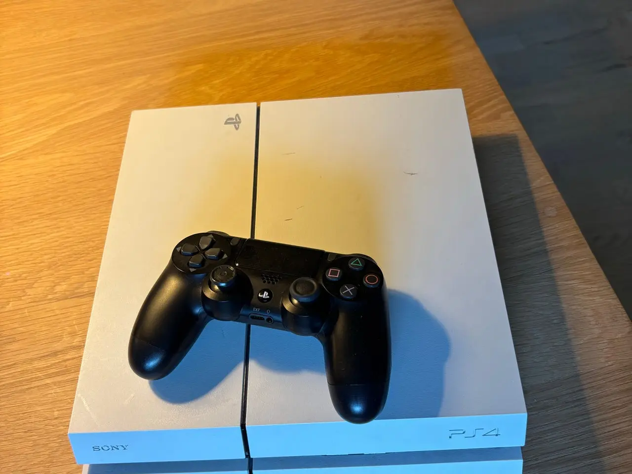 Billede 1 - Sælger playstation
