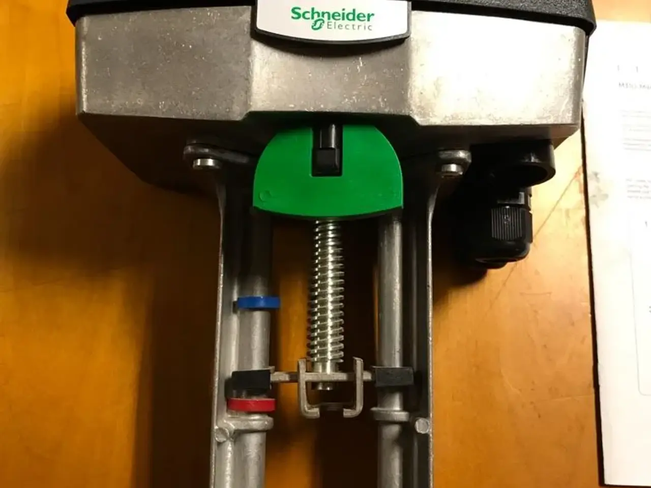 Billede 1 - Schneider M400 ventil aktuator