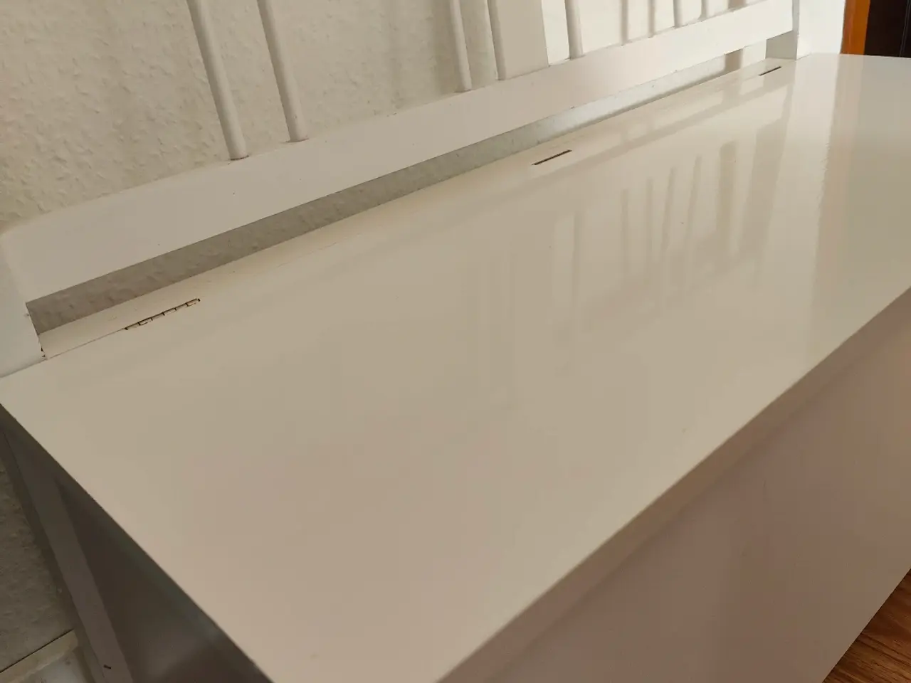 Billede 2 - IKEA hvid børnebænk med opbevaring