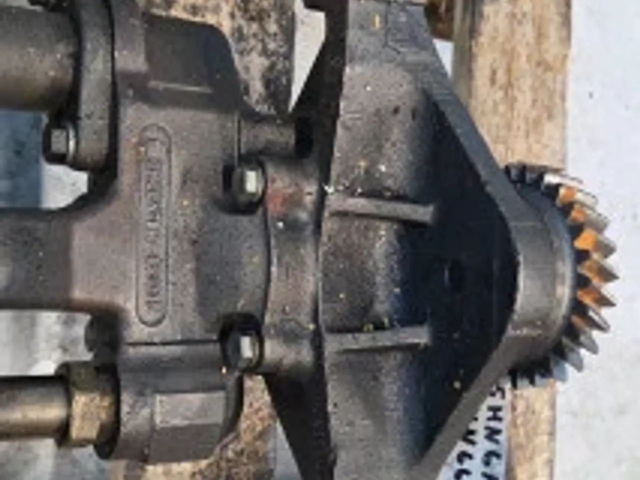 Billede 19 - Ford 678HT Oliepumpe E9HN6600AB