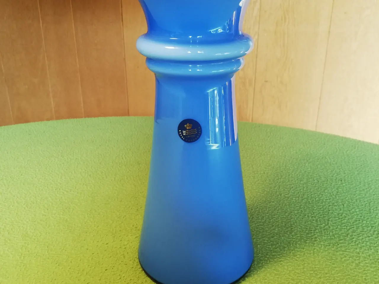 Billede 1 - Harmony blå opal vase højde 21 cm Holmegaard