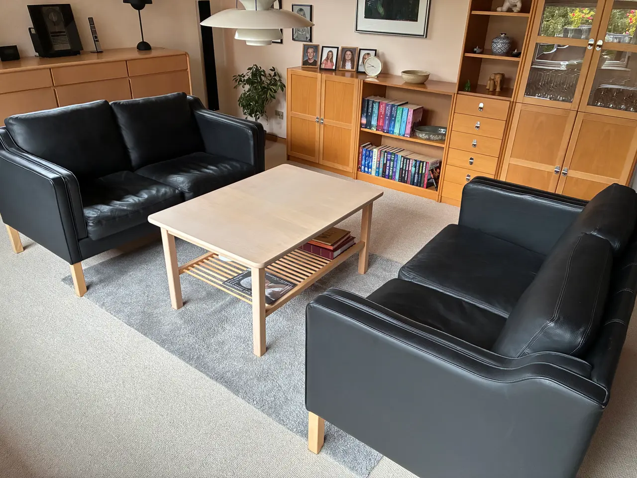 Billede 2 - Sofasæt med sofabord sælges