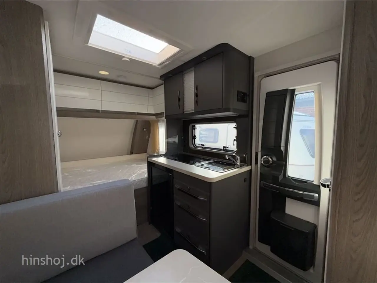 Billede 5 - 2026 - Hobby On Tour 390 SF   Lækker rejsevogn med lav egenvægt fra Hinshøj Caravan A/S