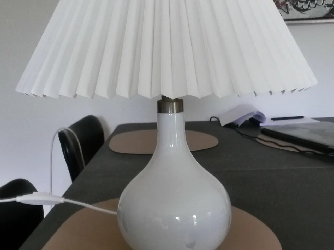 Billede 1 - holmegaards bordlampe i opal glas model helios