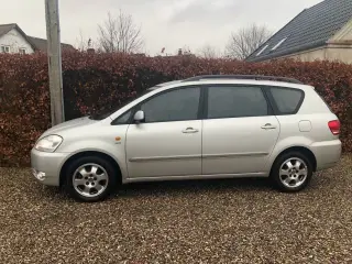 Avensis Verso 2.0 VVTI Sol 