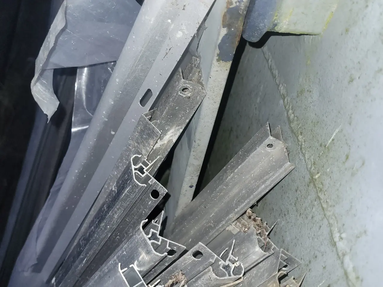 Billede 3 - aluminium profiler 30stk forskellige 150kr rustfri