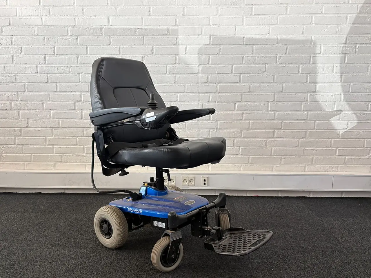 Billede 4 - Shoprider Kørestol blå