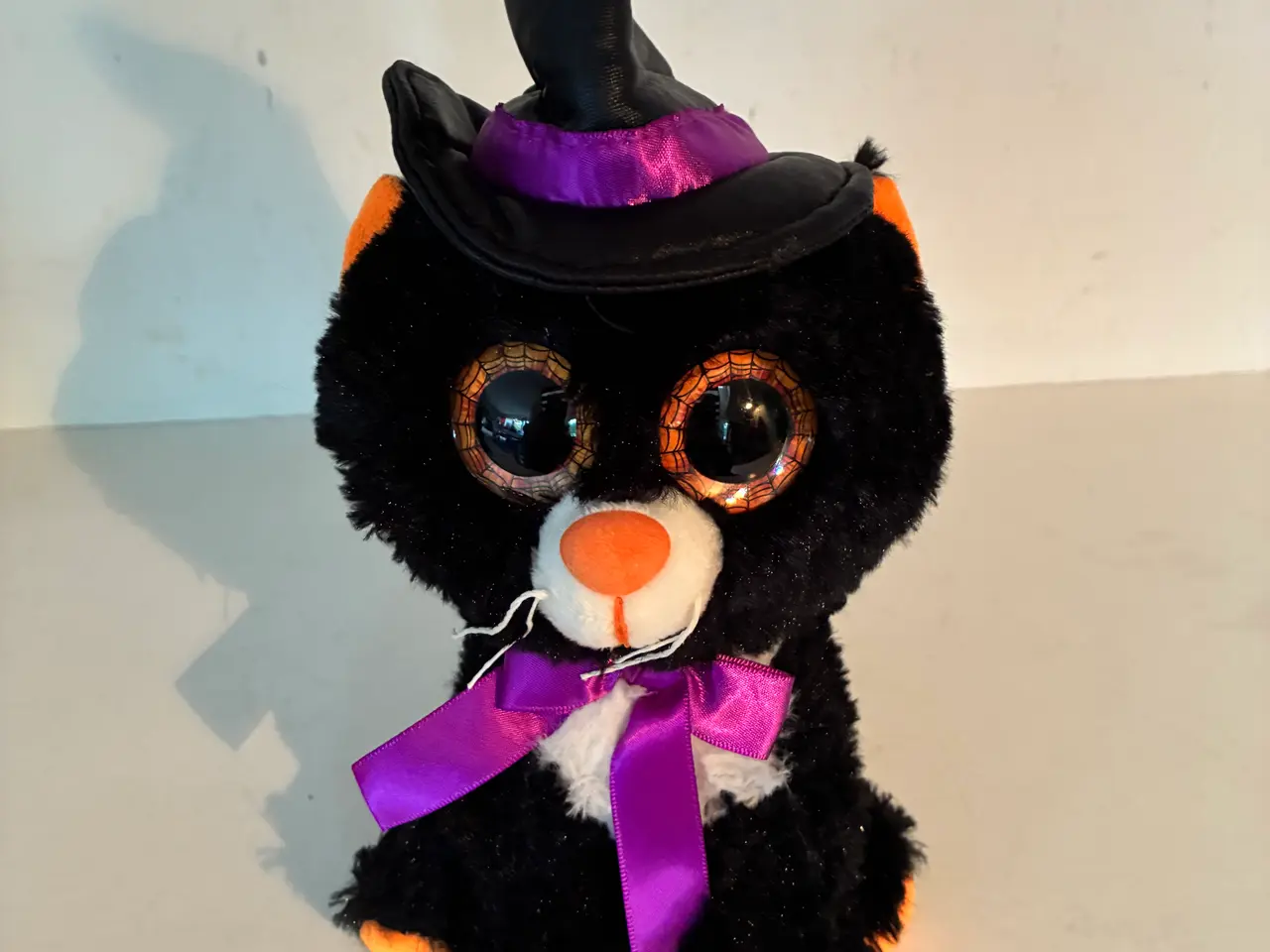 Billede 1 - Sort kat med hekse hat (Halloween)
