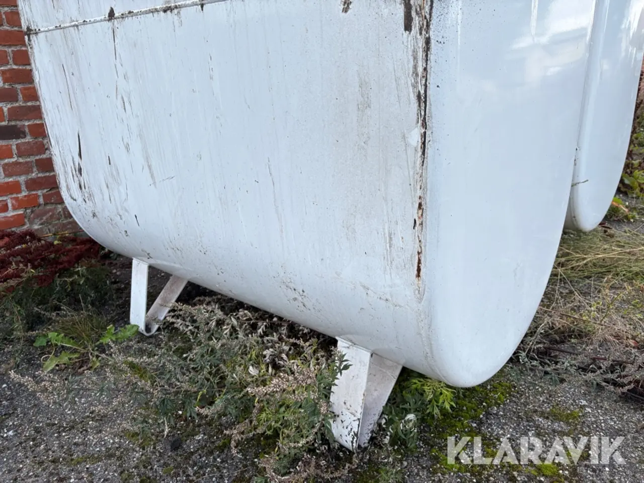 Billede 11 - Olietank Roug - 1200 L 1 styk