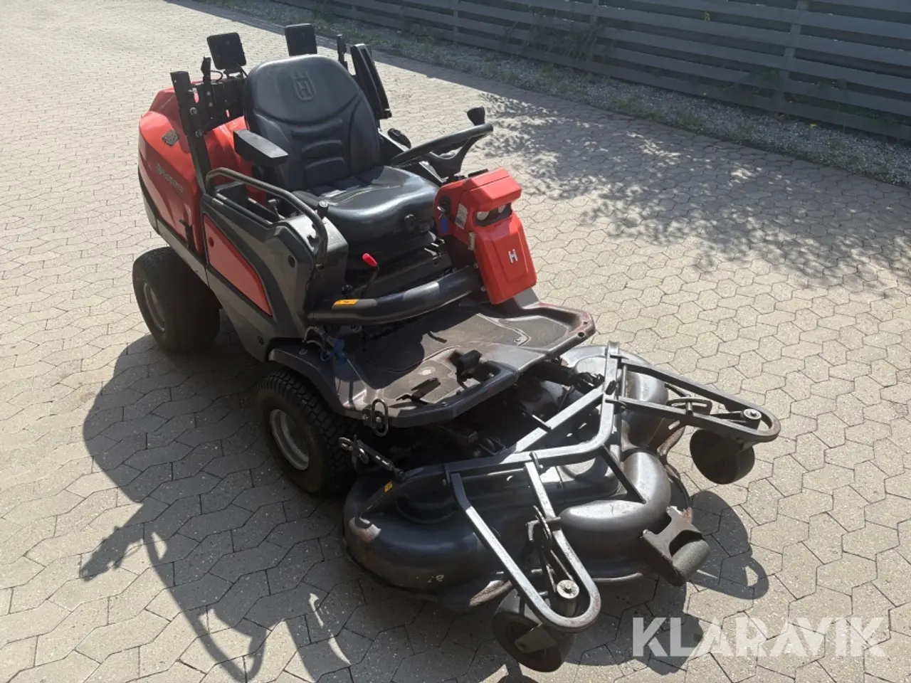 Billede 6 - Græsslåmaskine Husqvarna P520D