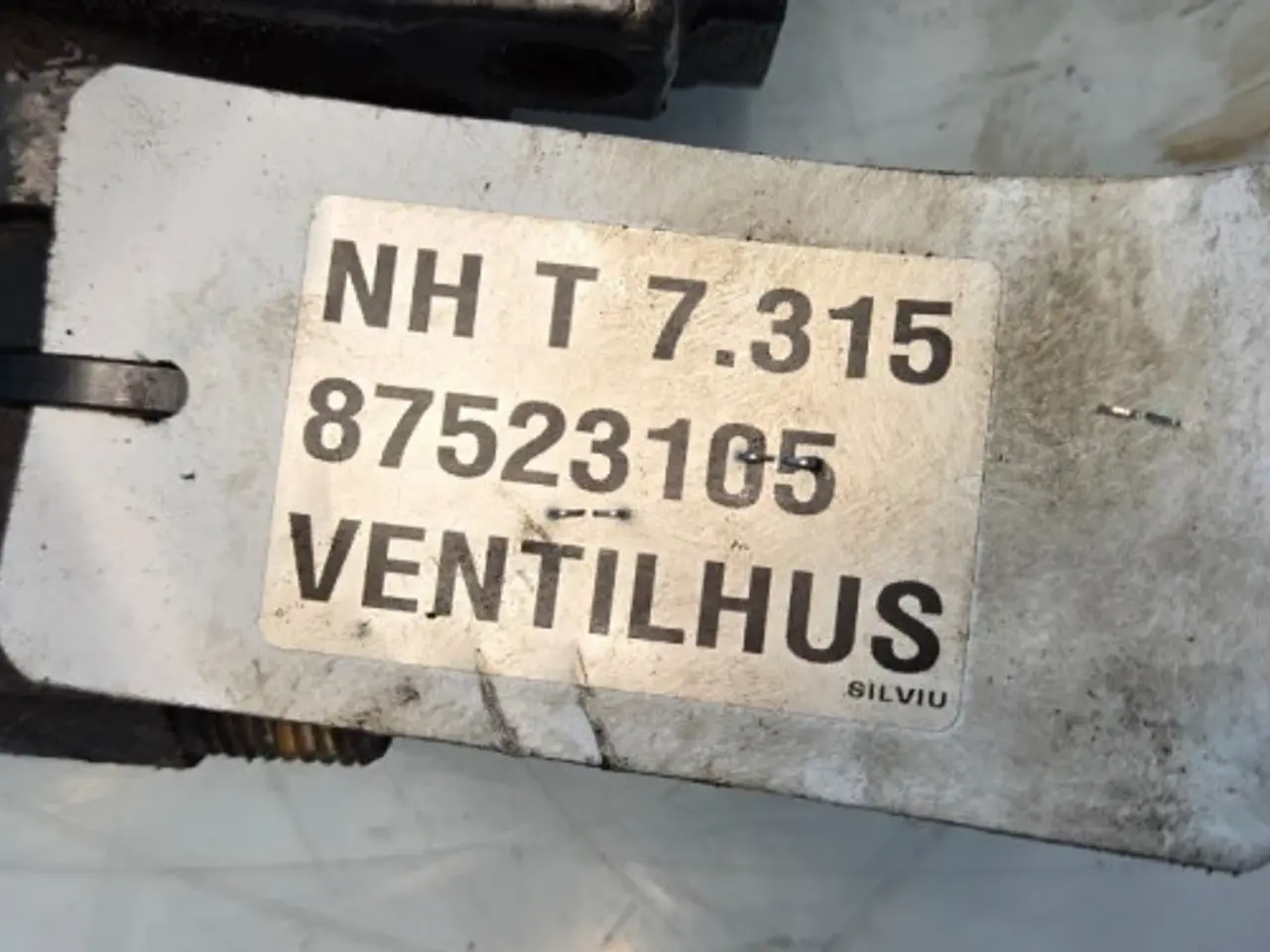 Billede 6 - New Holland T7.315 Hydraulikventil 87523105