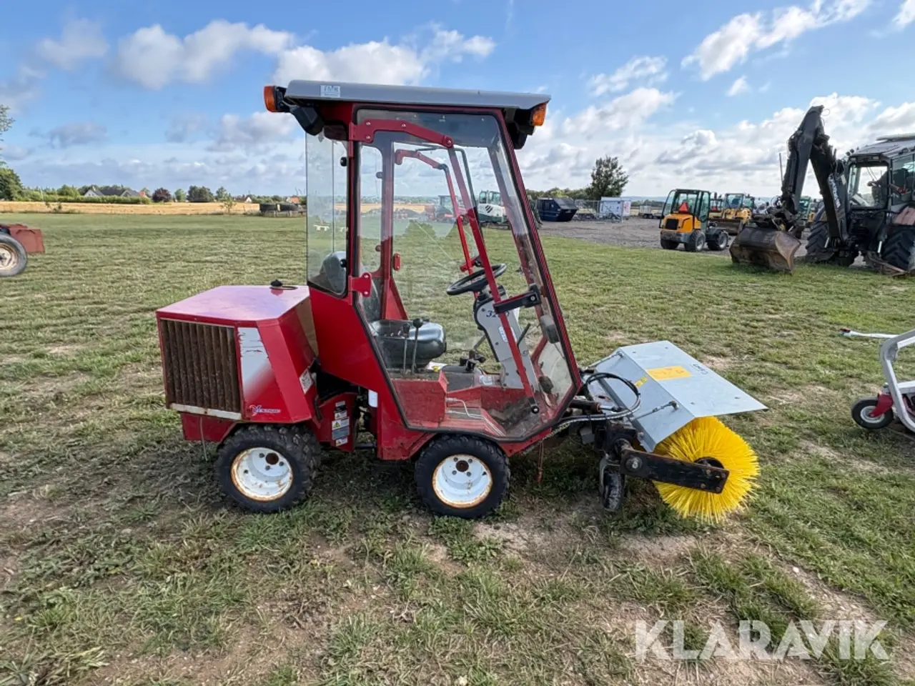 Billede 4 - Fejemaskine Ventrac 3200