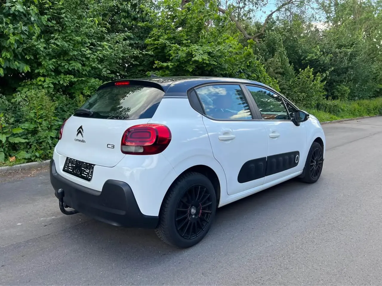 Billede 4 - Citroën C3 1.6 BlueHDi – Nysynet – Kun 520 kr. i h