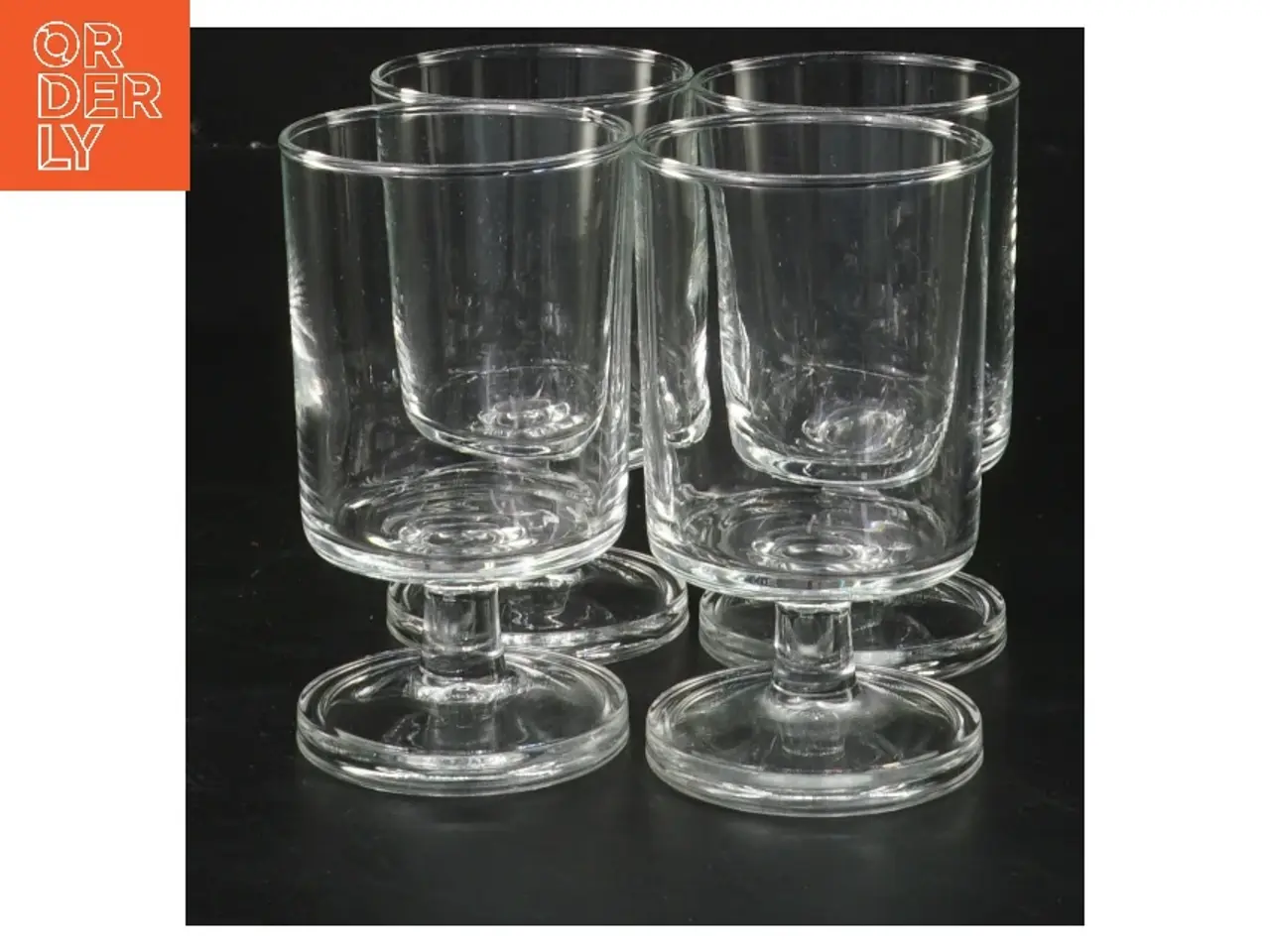 Billede 1 - Sæt med 4 glas (str. 9x5,5 cm)