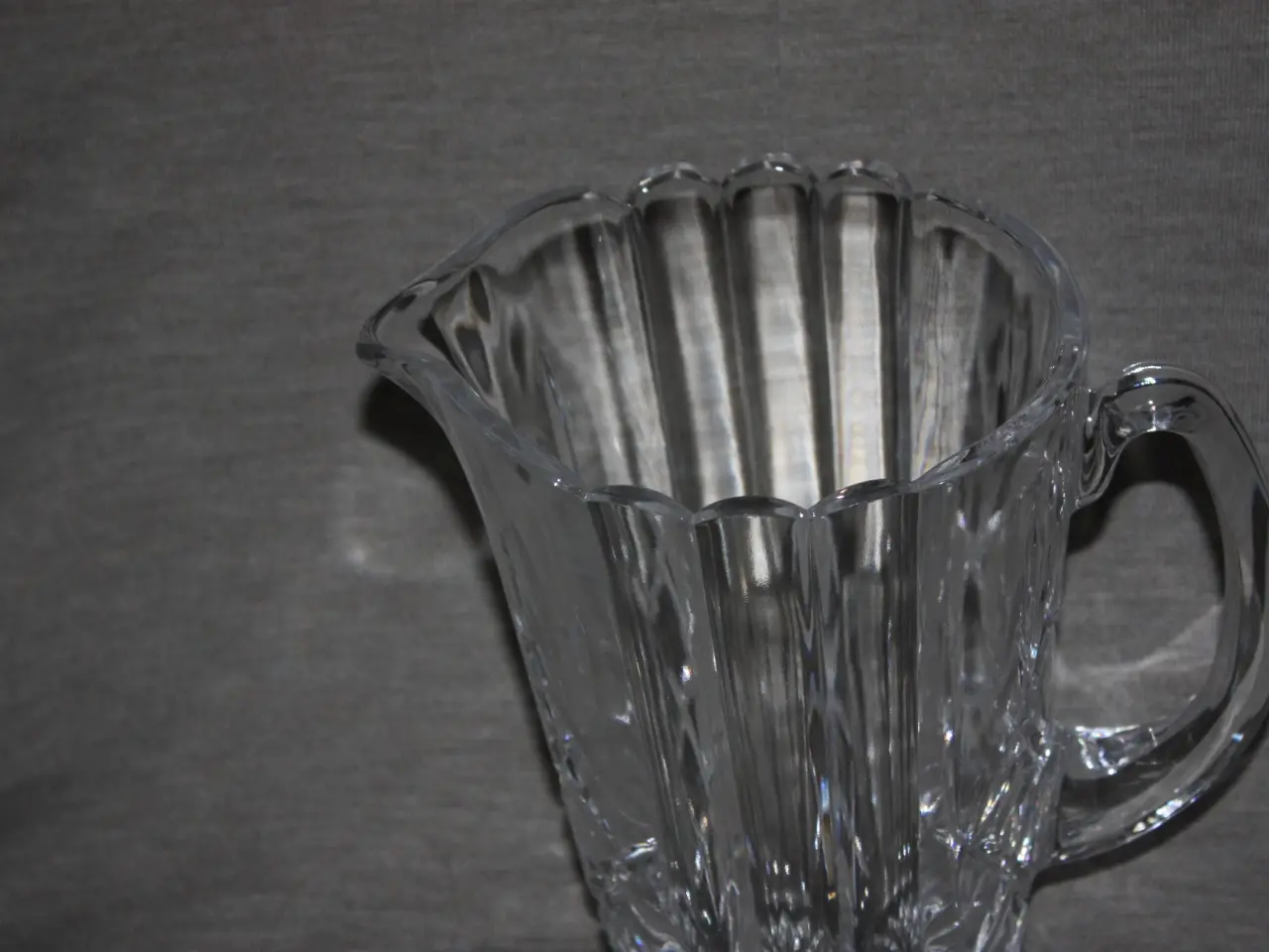 Billede 3 - Flot glas kande H.: 22 cm
